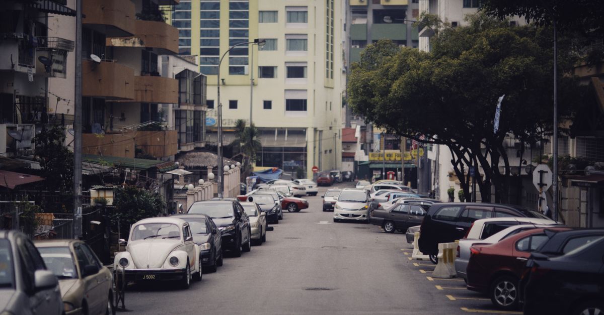 Usado em outra cidade: vistoria remota, pagamento e transporte