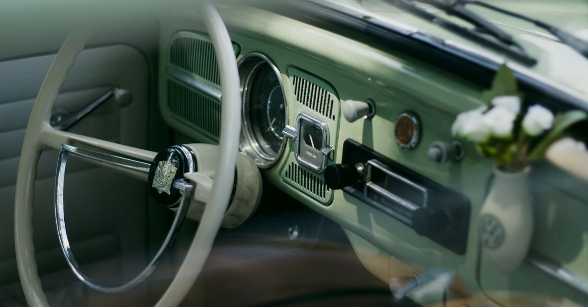 Seguro para carro antigo: motivos da recusa e o que ainda cobre