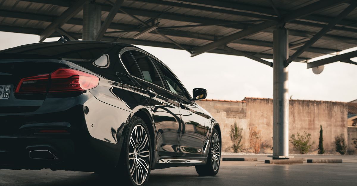 Carro com motorista para eventos: o que o preço inclui